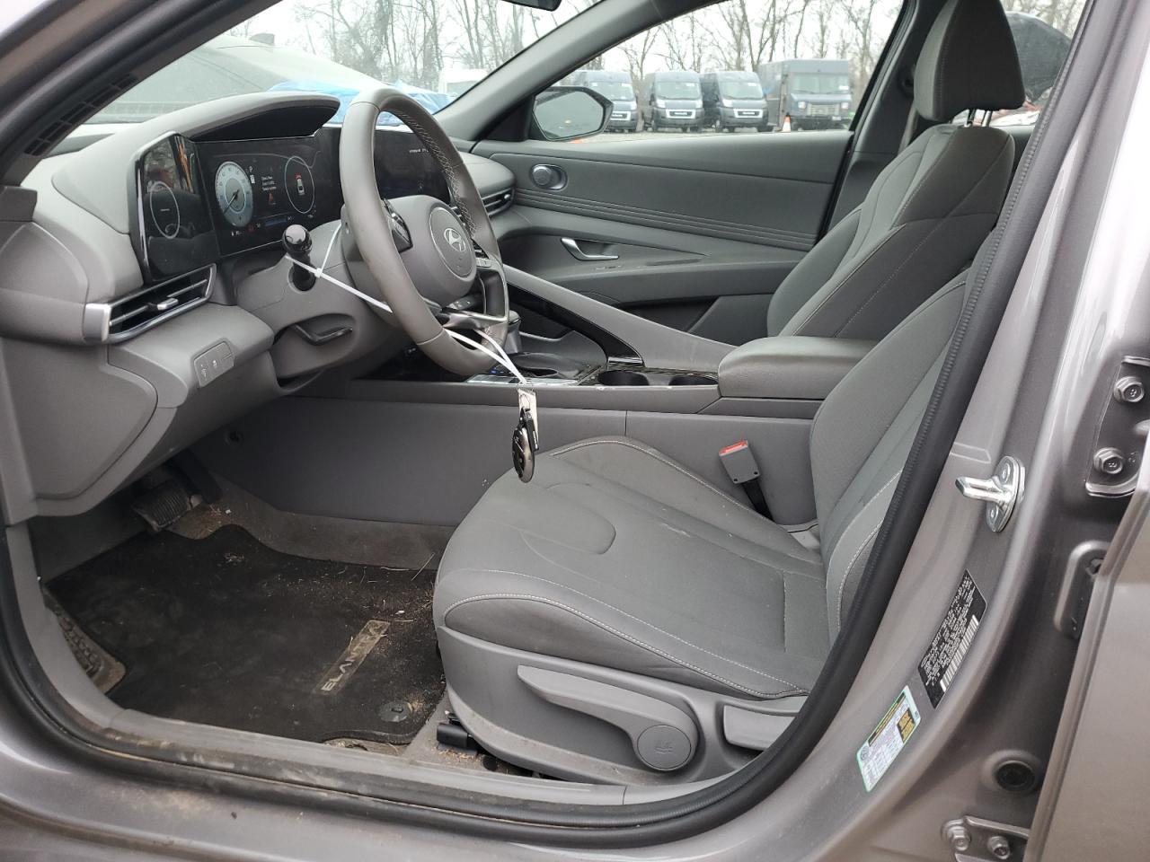 2024 Hyundai Elantra Sel - Image 7