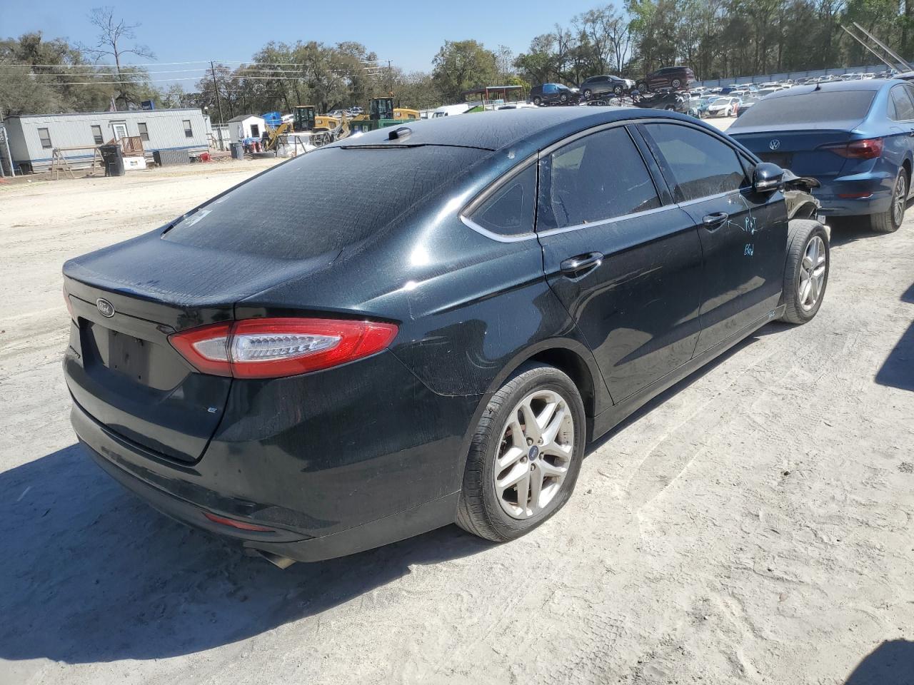 2014 Ford Fusion S - Image 3