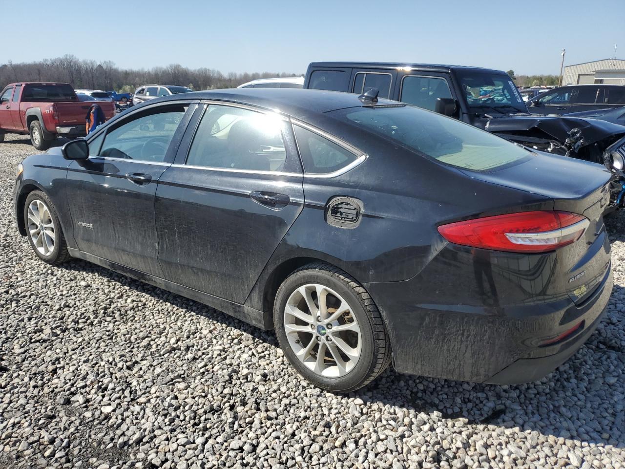 2019 Ford Fusion Se - Image 2