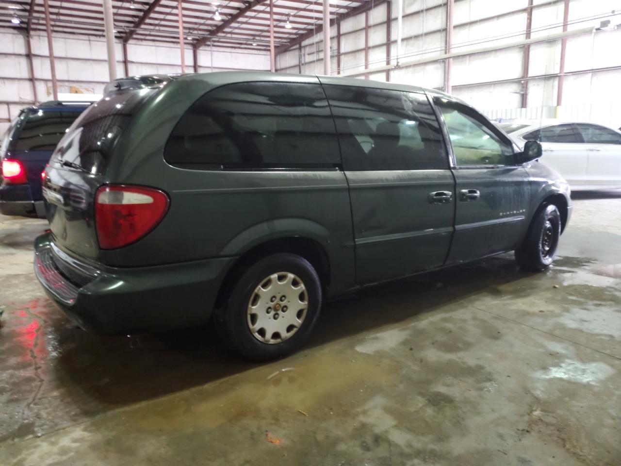 2001 Chrysler Town & Country Lx - Фото 3