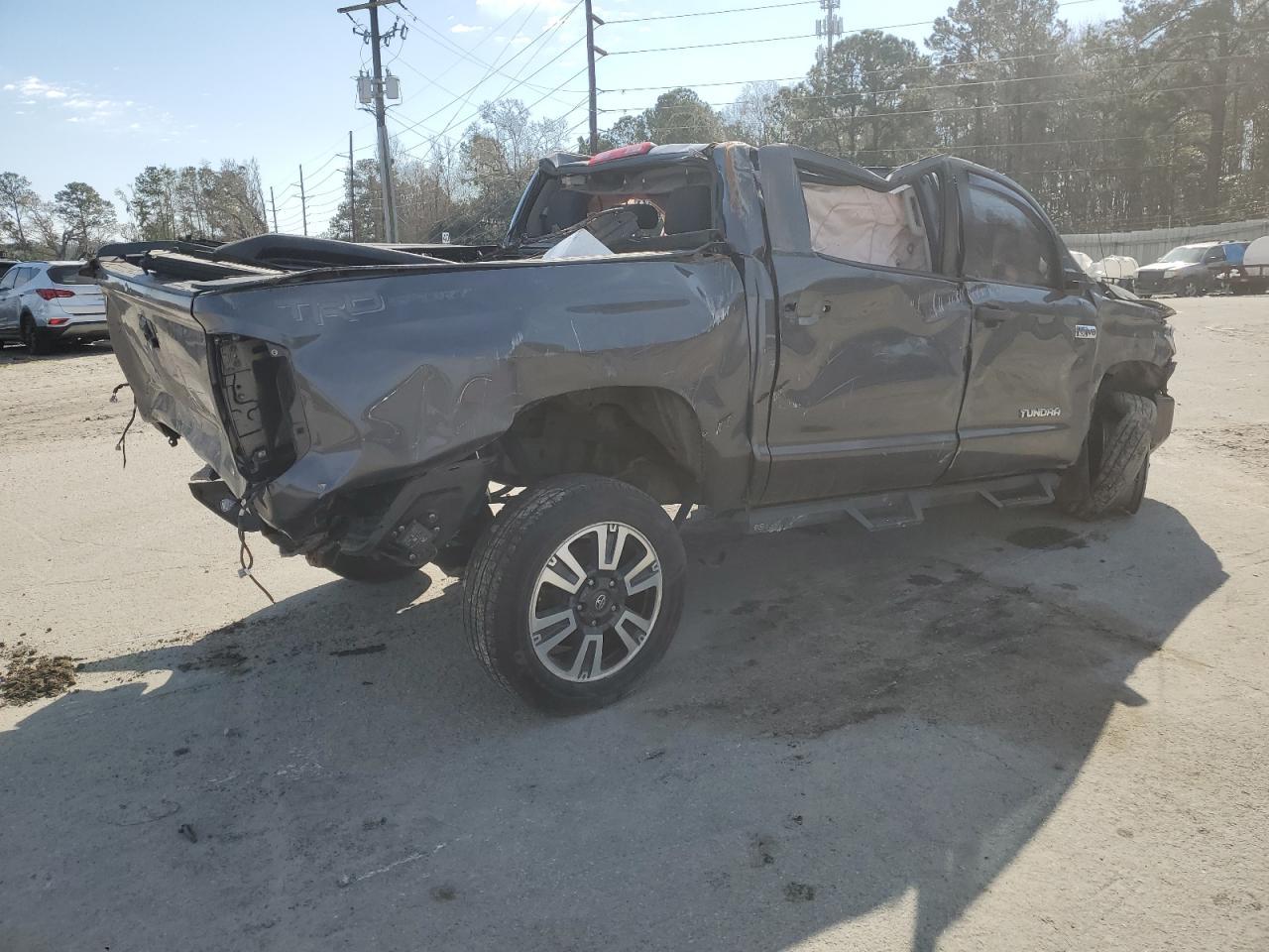 2019 Toyota Tundra Crewmax Sr5 - Фото 3