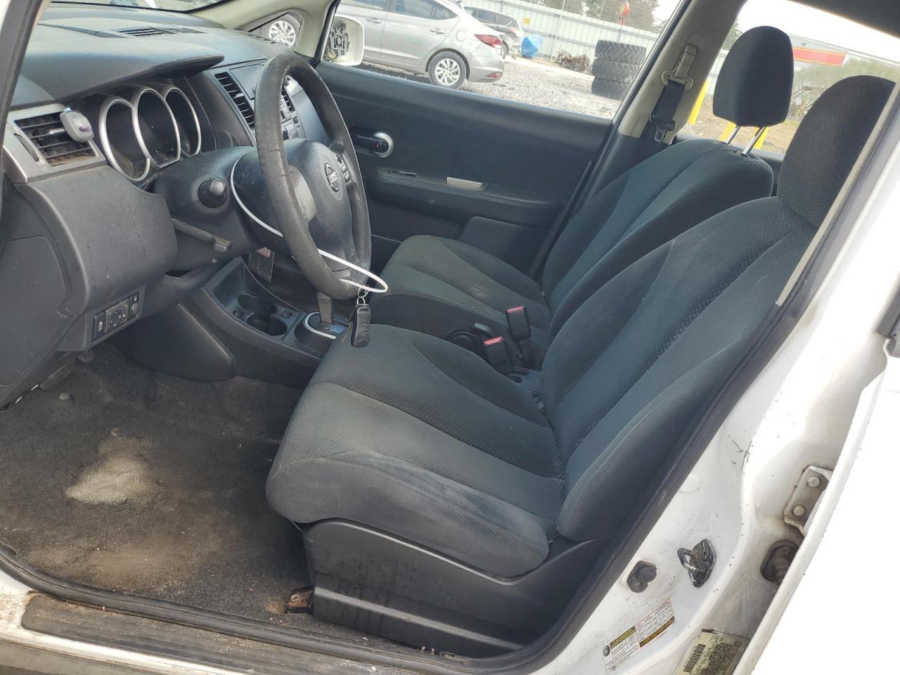 2012 Nissan Versa S - Image 7