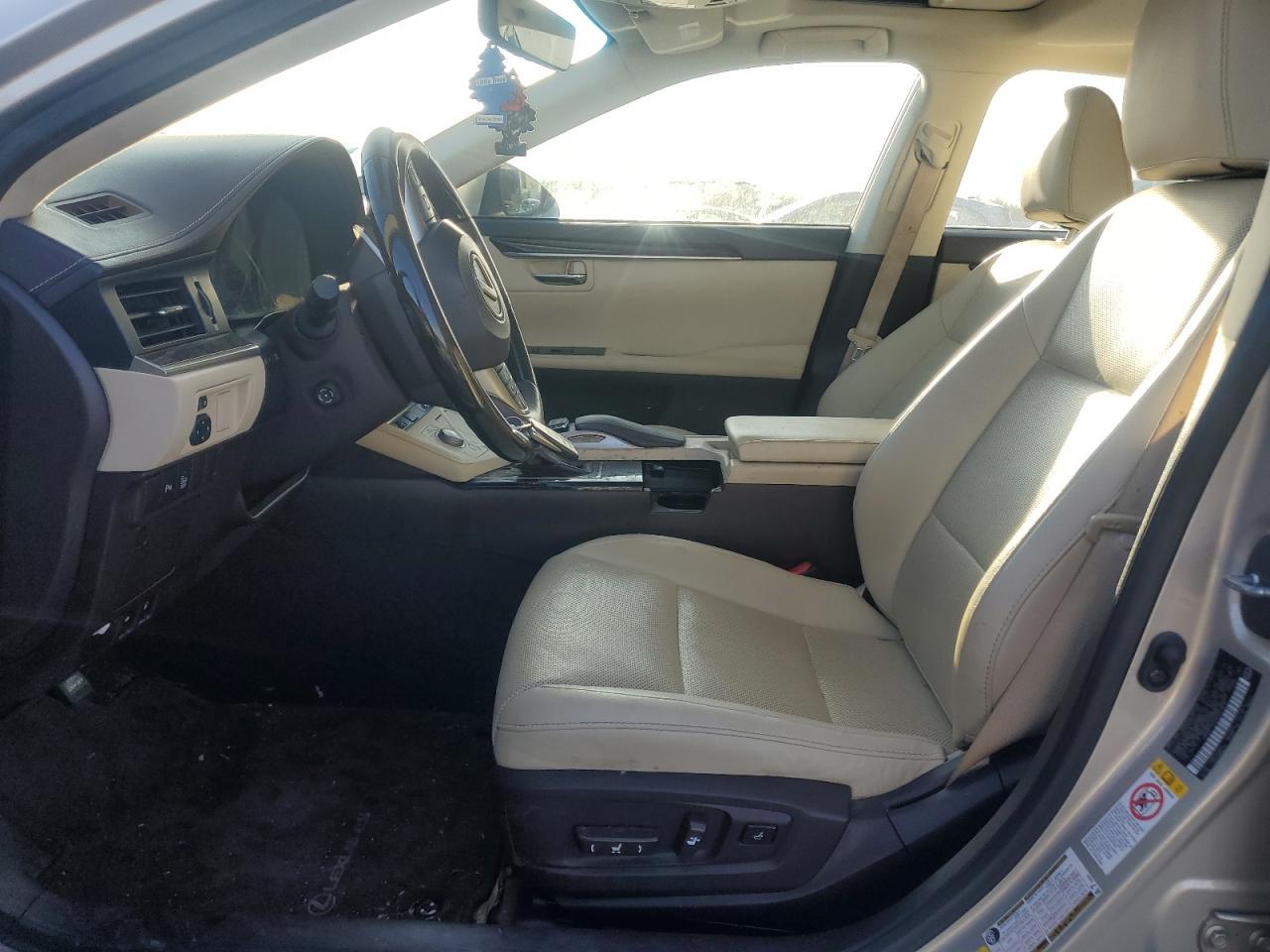 2016 Lexus Es 350 - Фото 7