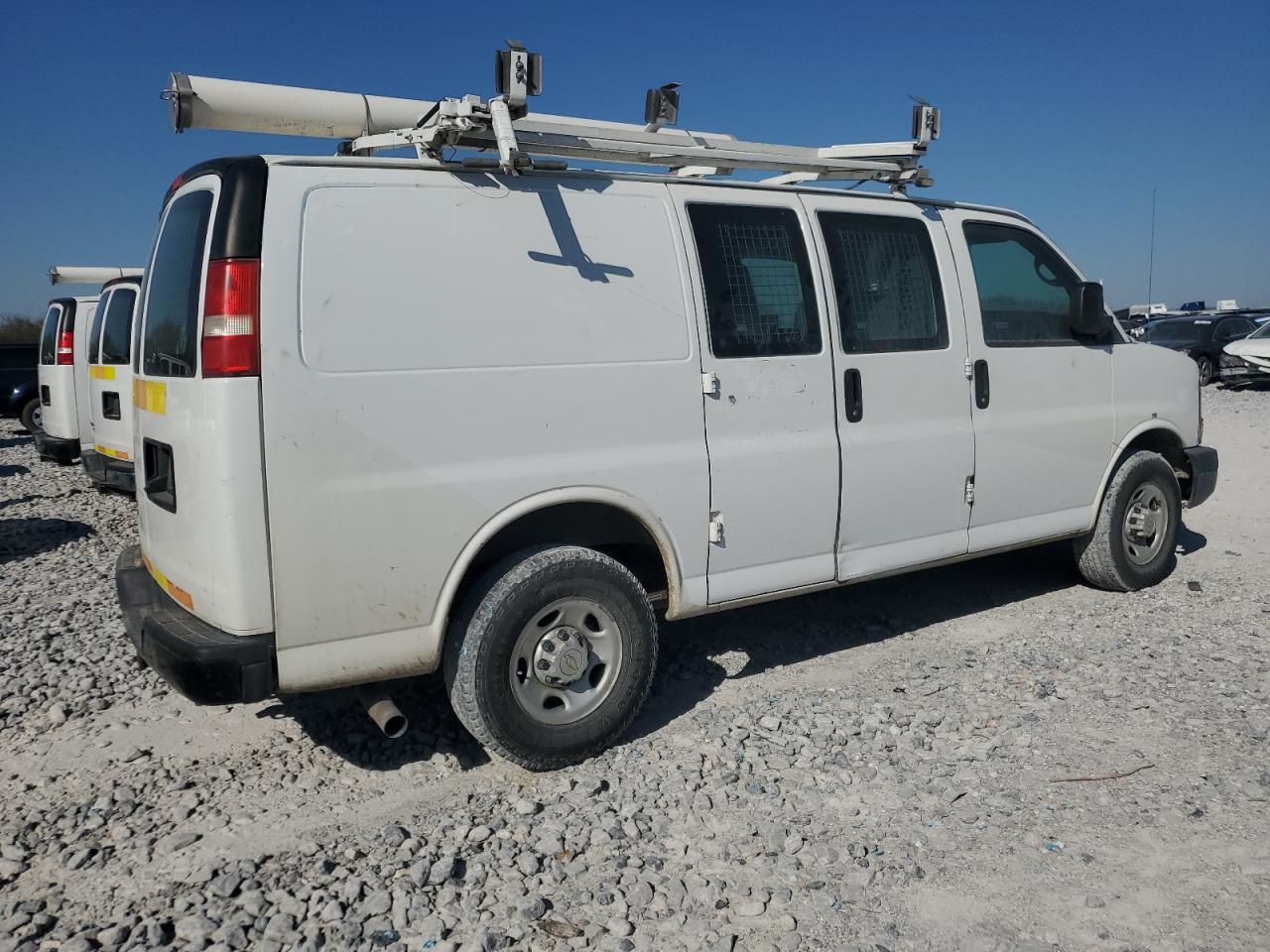 2013 Chevrolet Express G2500 - Image 3