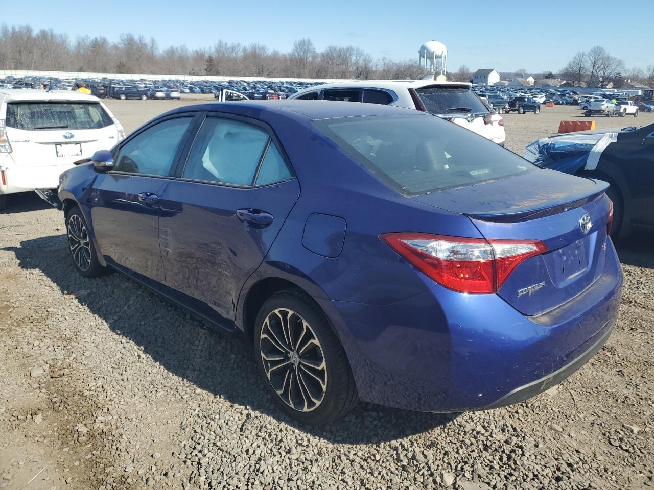 2015 Toyota Corolla L - Фото 2
