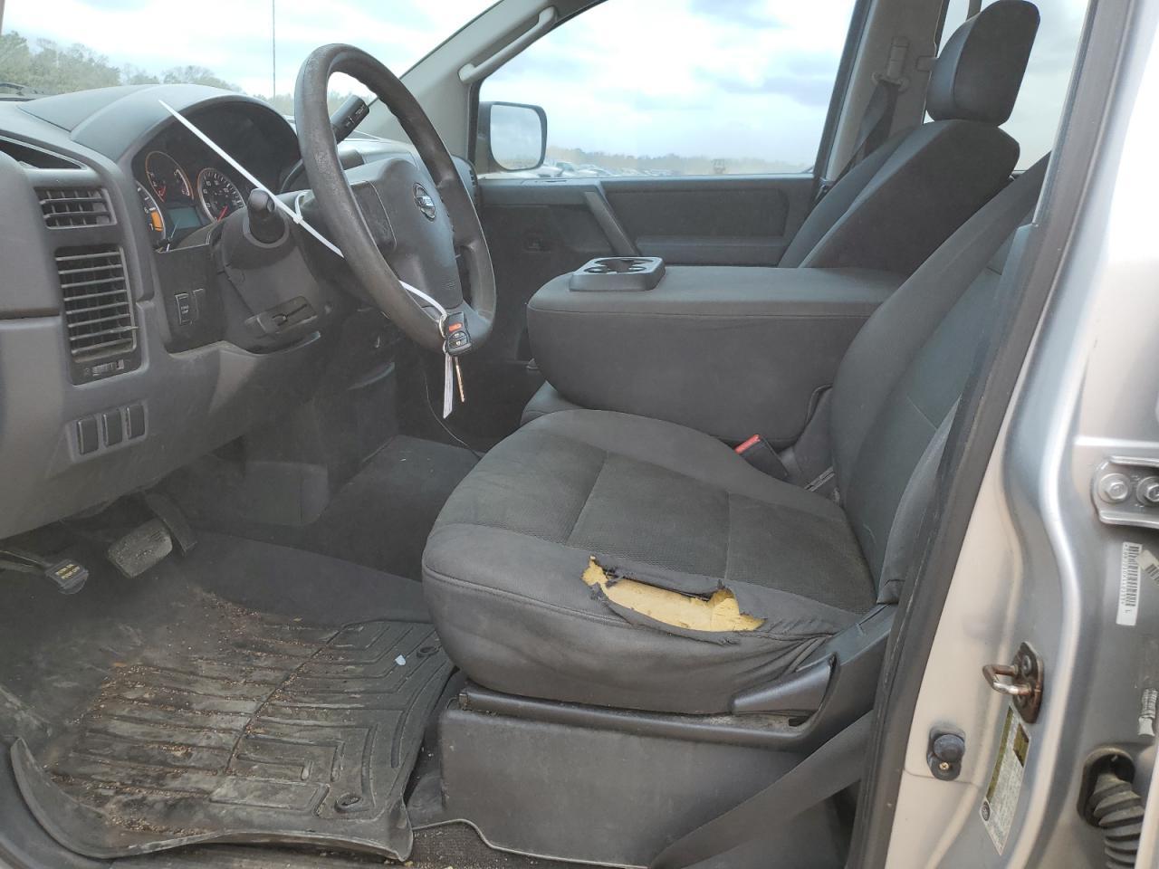 2011 Nissan Titan S - Image 7