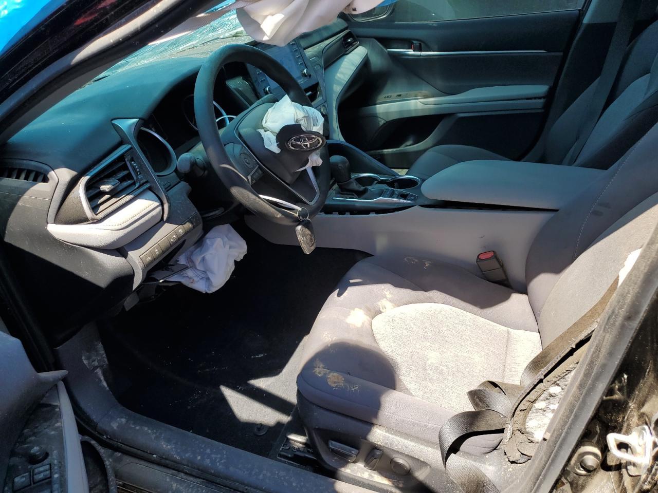 2023 Toyota Camry Le - Фото 7