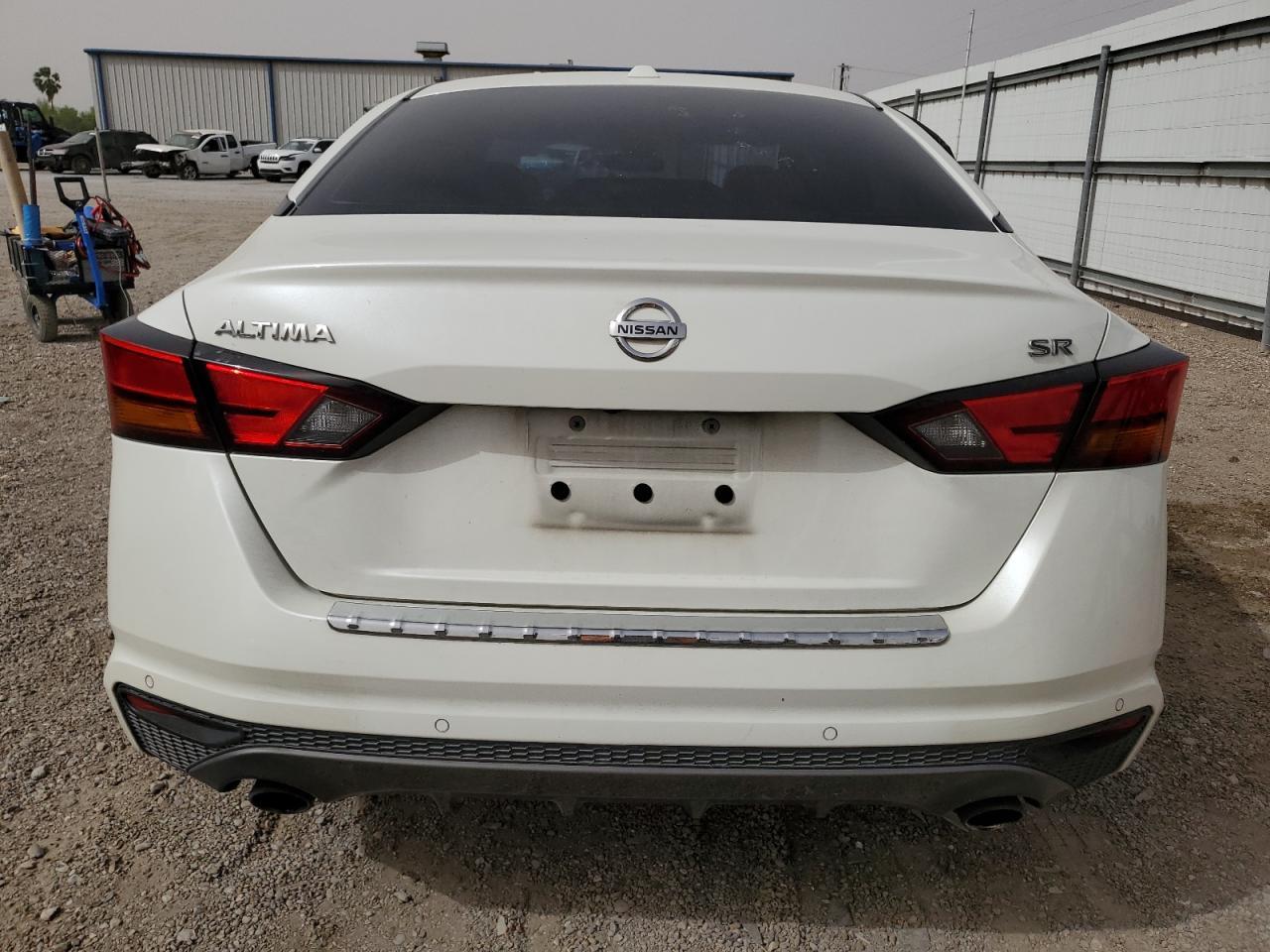 2020 Nissan Altima Sr - Image 6