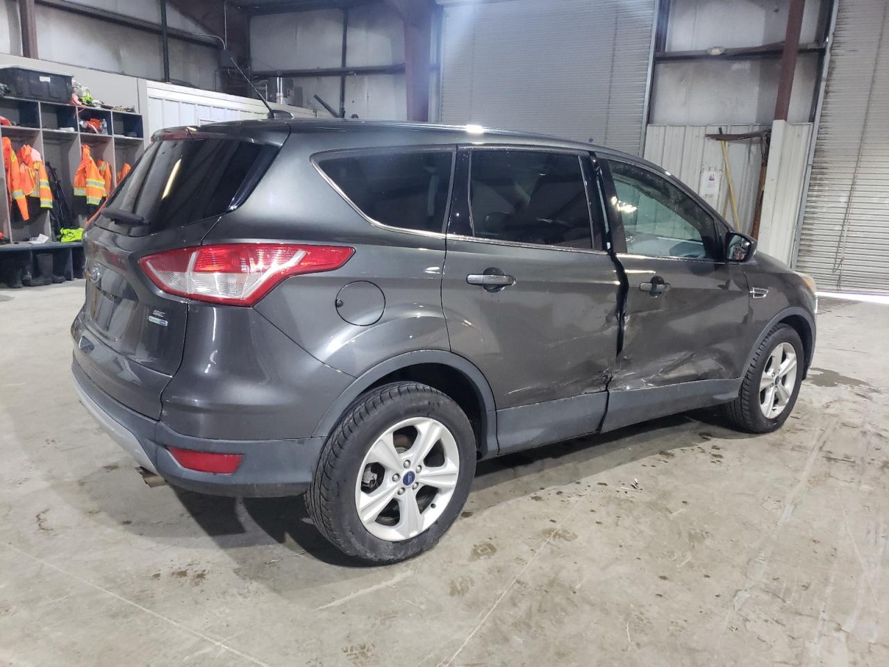 2016 Ford Escape Se - Фото 3