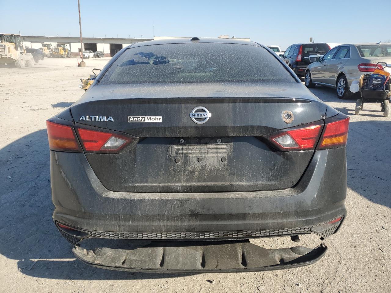 2020 Nissan Altima S - Фото 6