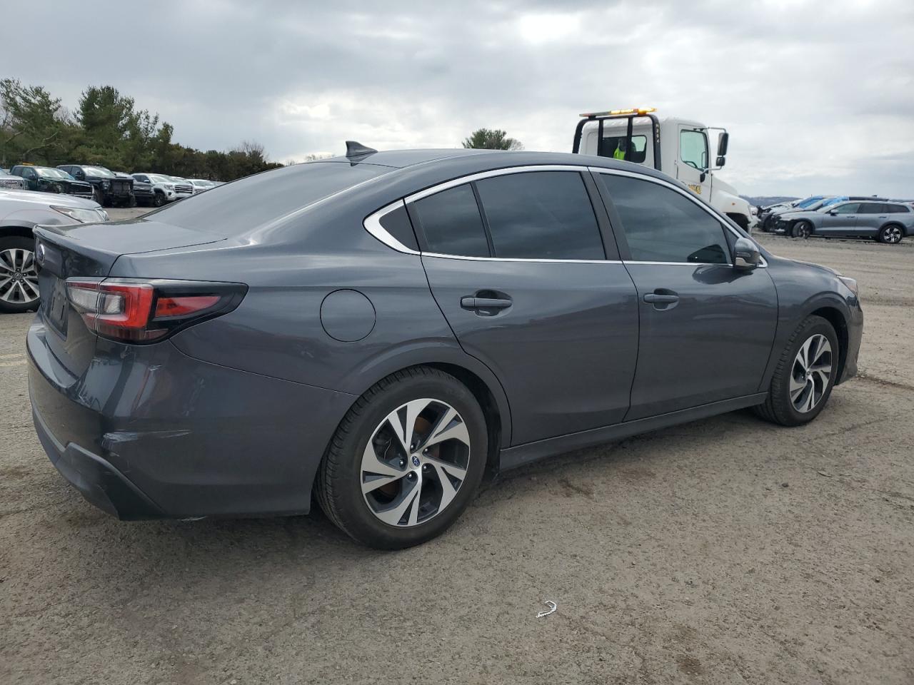 2020 Subaru Legacy Premium - Фото 3