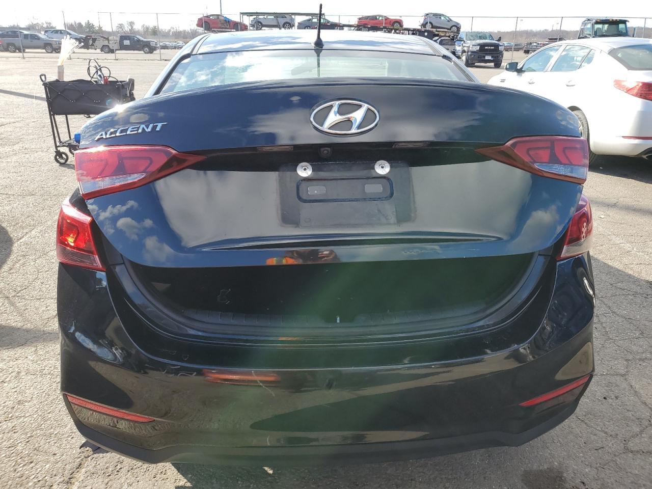 2021 Hyundai Accent Se - Image 6