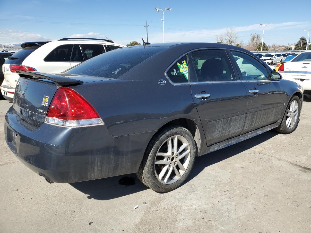 2009 Chevrolet Impala Ltz - Фото 3