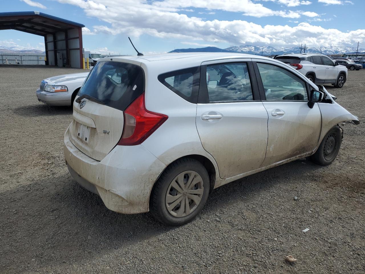 2019 Nissan Versa Note S - Фото 3