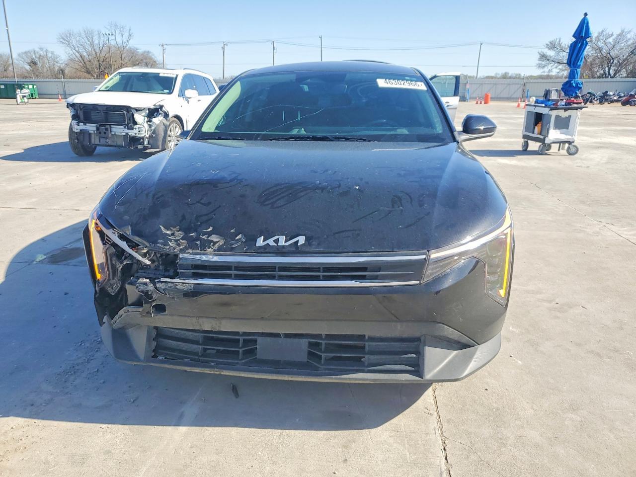 2025 Kia K4 Lxs - Image 5