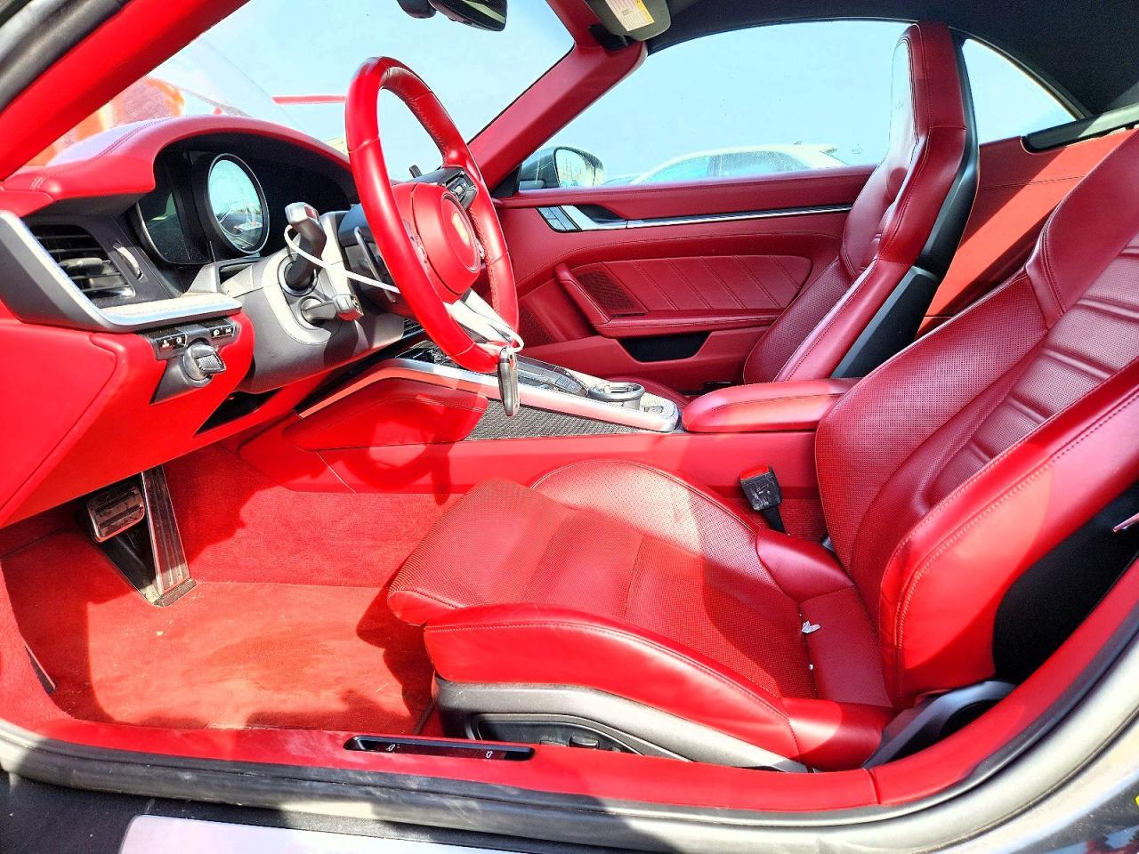 2021 Porsche 911 Turbo - Image 7
