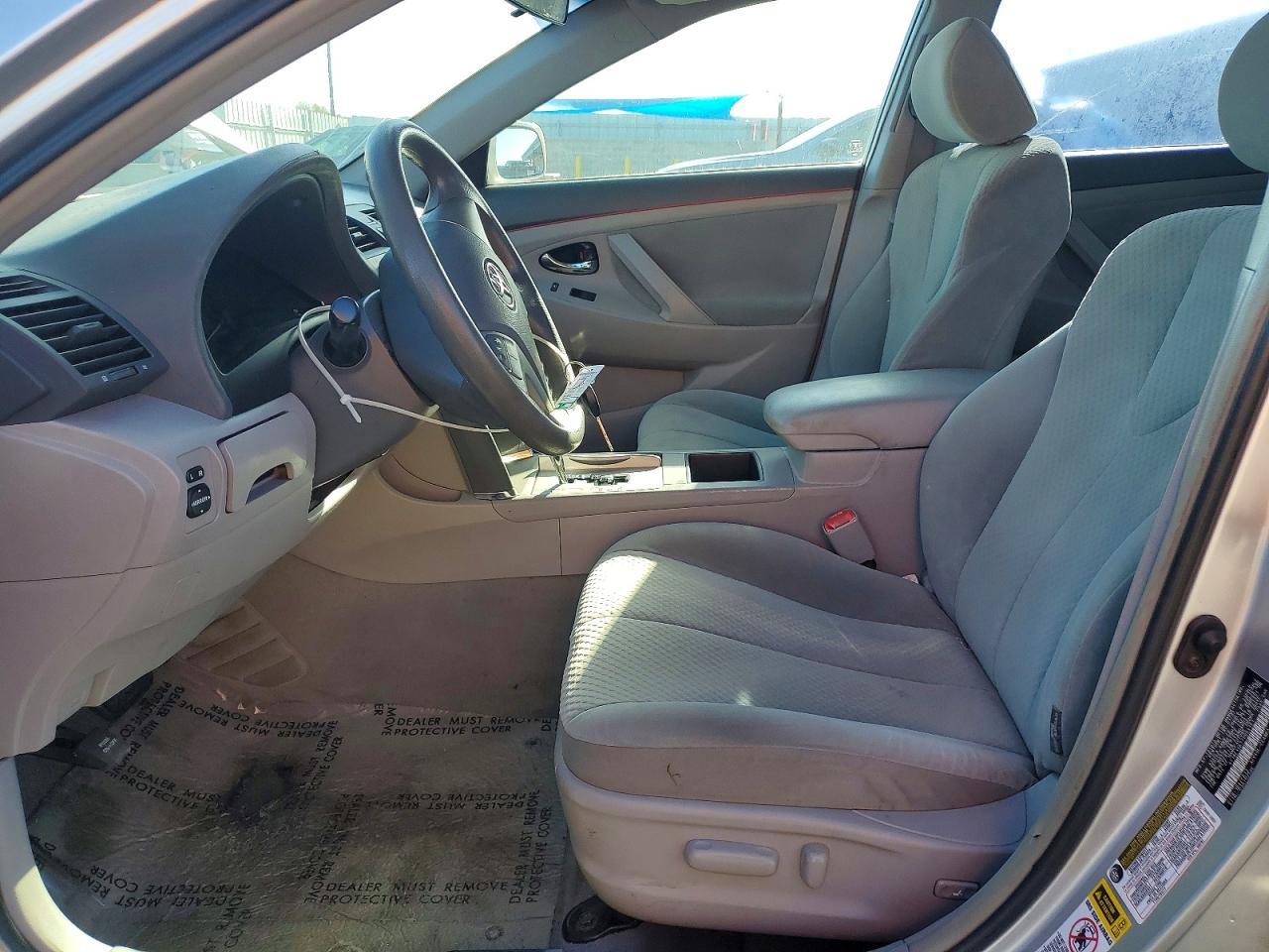 2007 Toyota Camry Le - Image 7