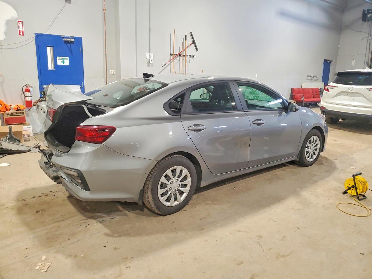 2021 Kia Forte Fe - Фото 3