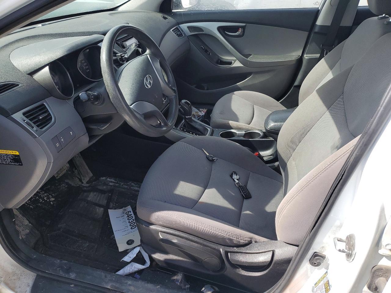 2016 Hyundai Elantra Se - Фото 7