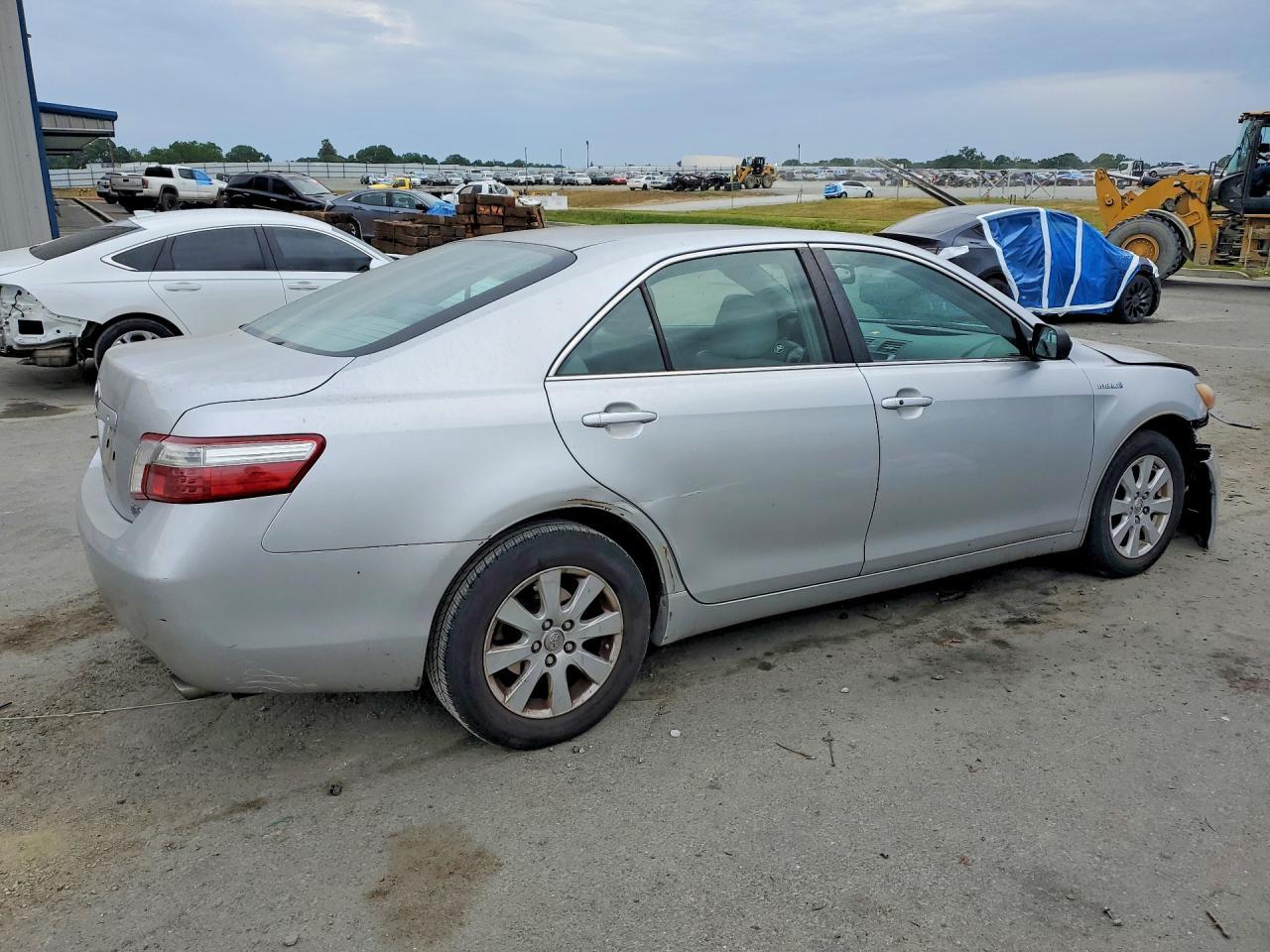 2009 Toyota Camry Hybrid Base - Фото 3