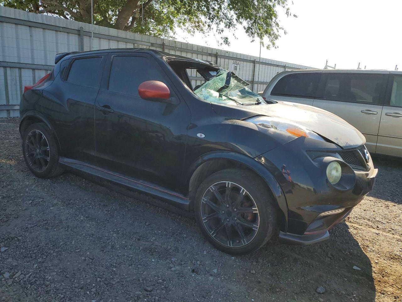 2014 Nissan Juke Nismo - Image 4