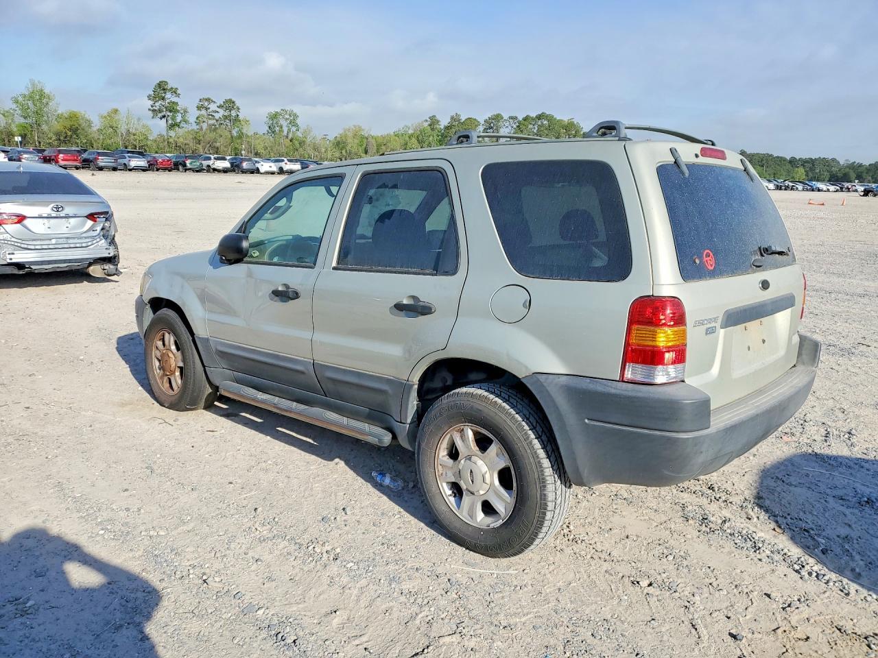 2007 Ford Escape - Фото 2