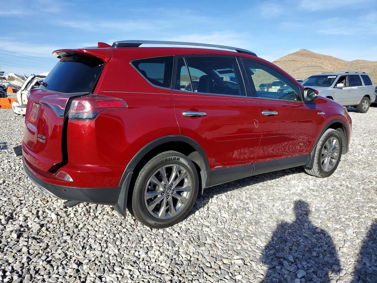 2018 Toyota Rav4 Hybrid Limited - Image 3