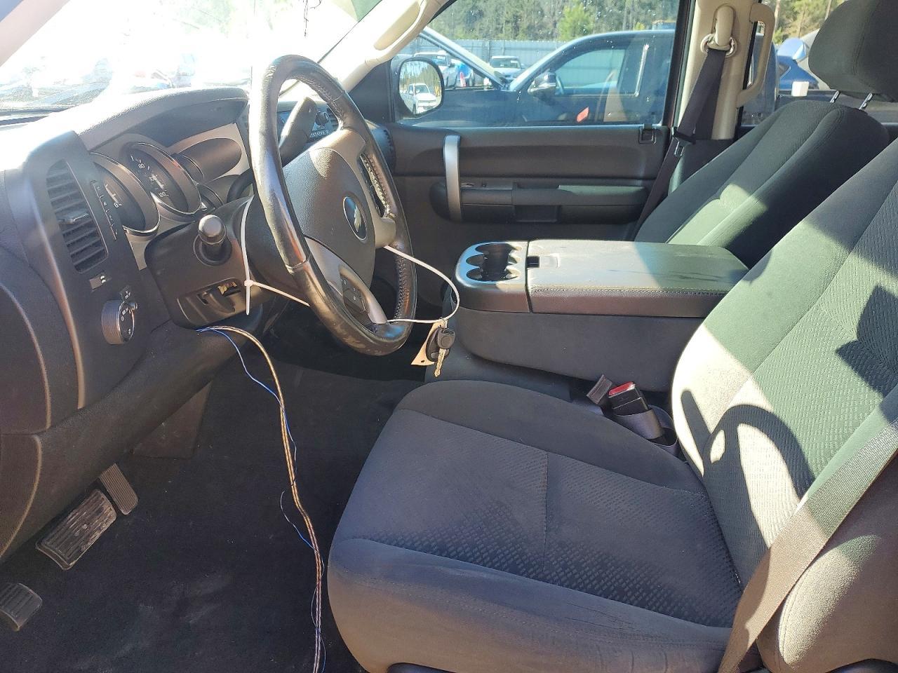 2008 Chevrolet Silverado K1500 - Image 7