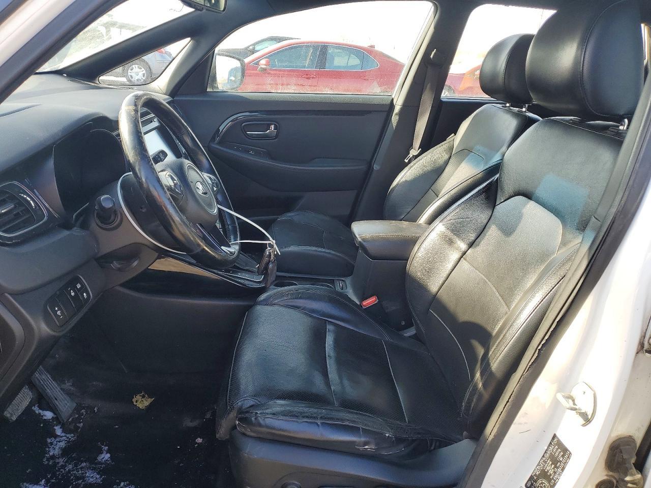 2014 Kia Rondo - Фото 7