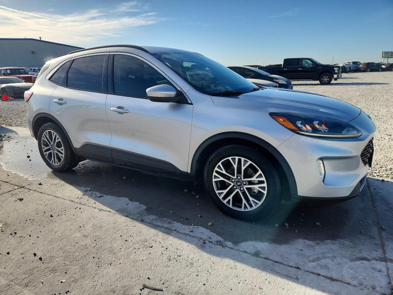 2020 Ford Escape Sel - Фото 4
