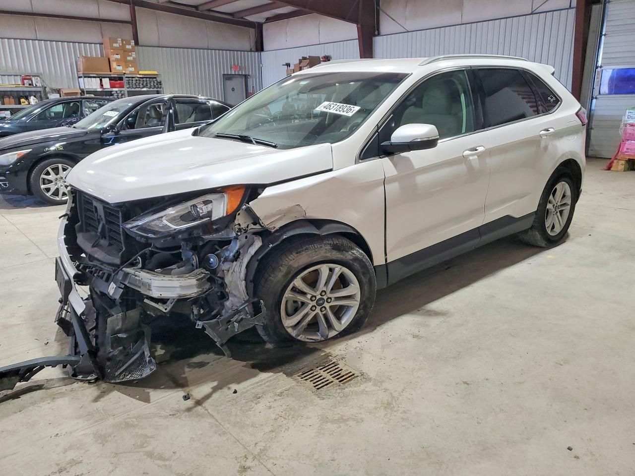 2019 Ford Edge Sel