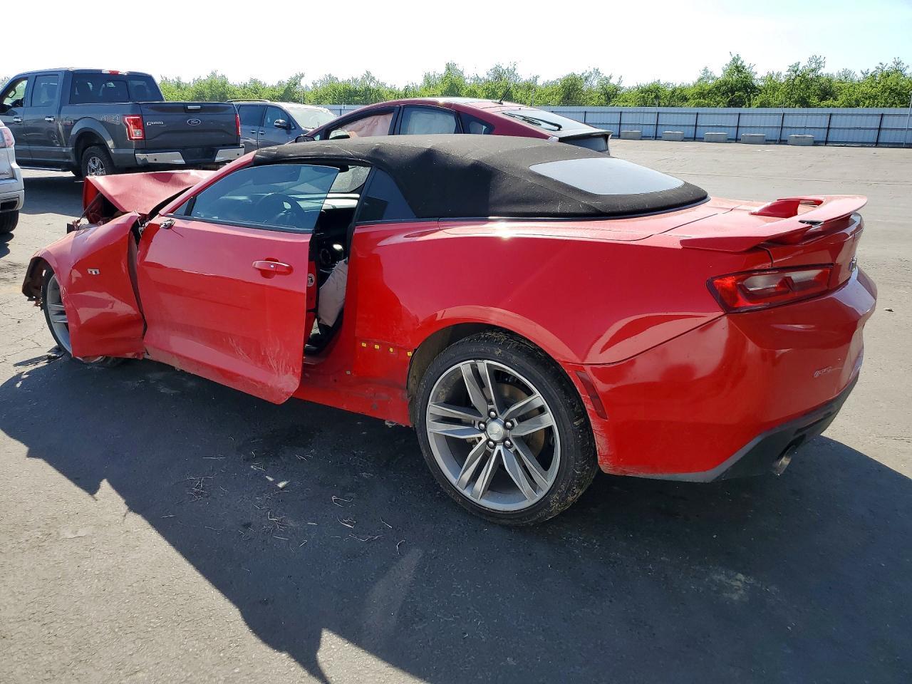 2018 Chevrolet Camaro - Фото 2