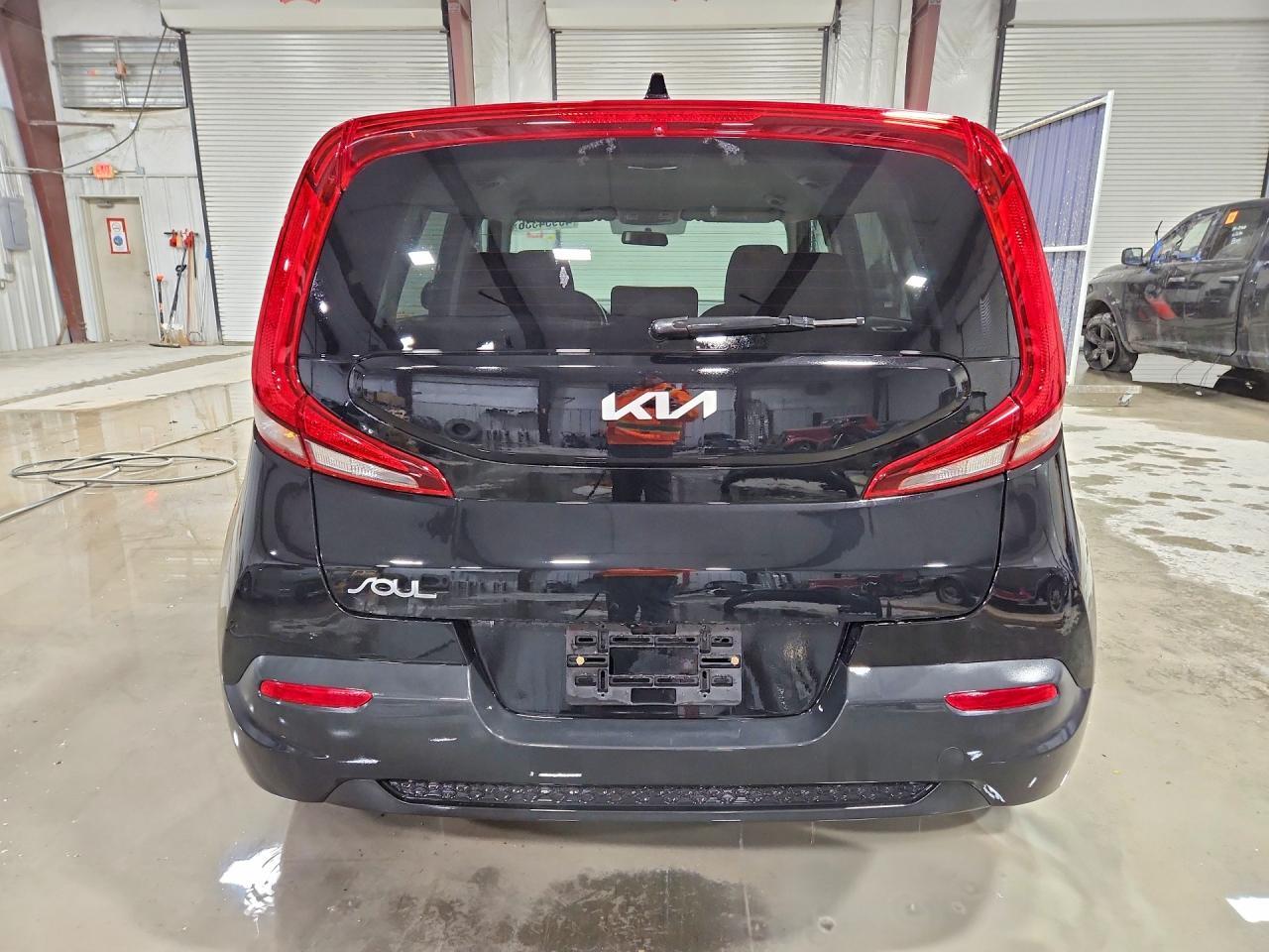 2022 Kia Soul Lx - Фото 6