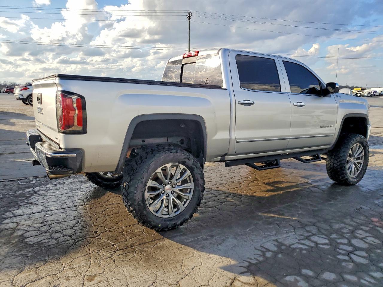 2018 GMC Sierra K1500 Slt - Фото 3