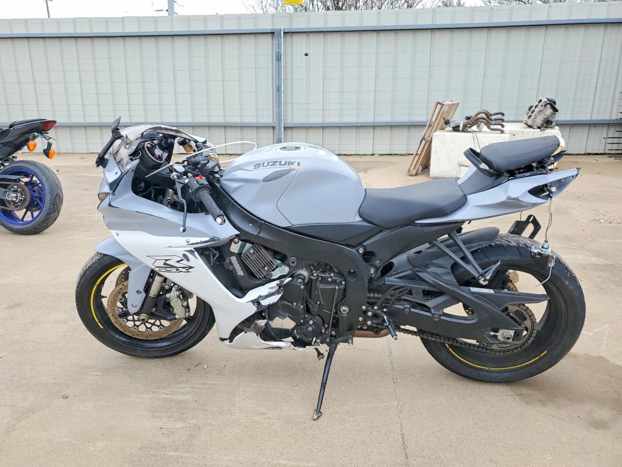 2022 Suzuki Gsx-R600 - Фото 3