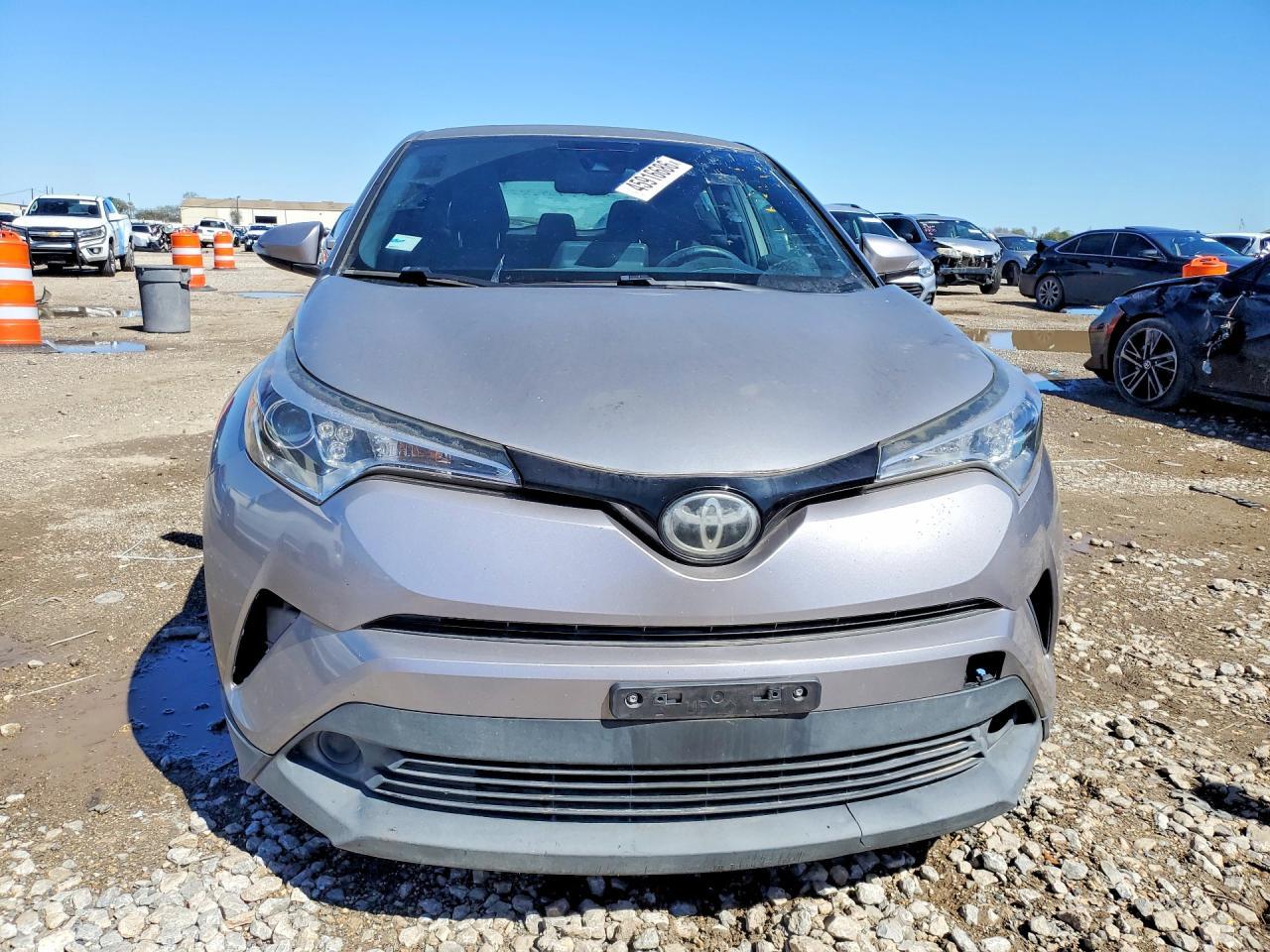 2019 Toyota C-Hr Xle - Image 5