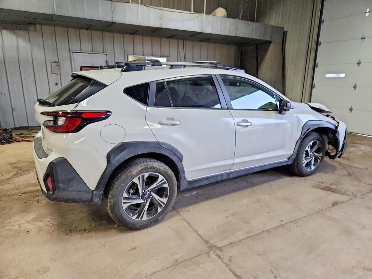 2025 Subaru Crosstrek Premium - Фото 3