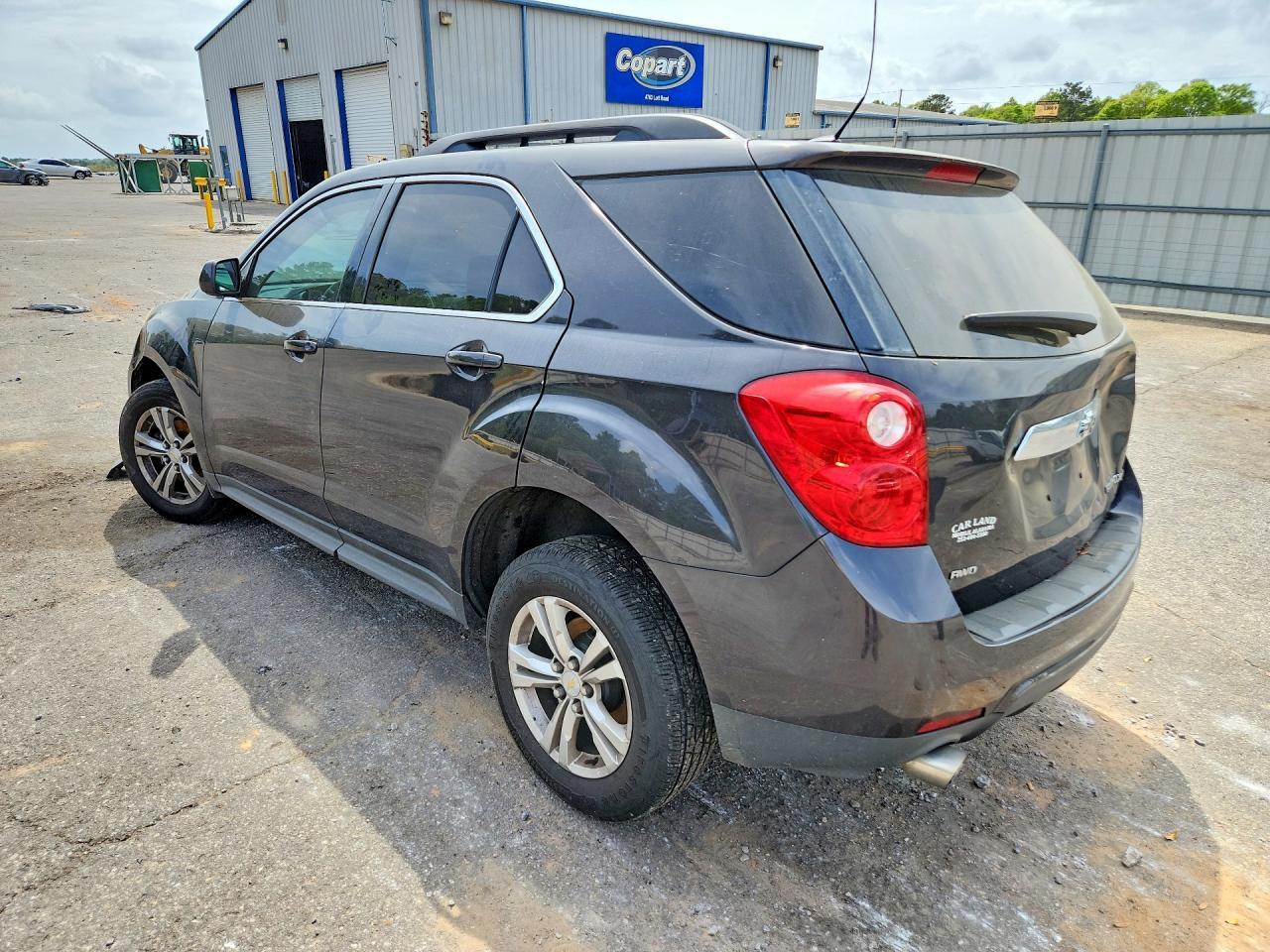 2015 Chevrolet Equinox Lt - Image 2