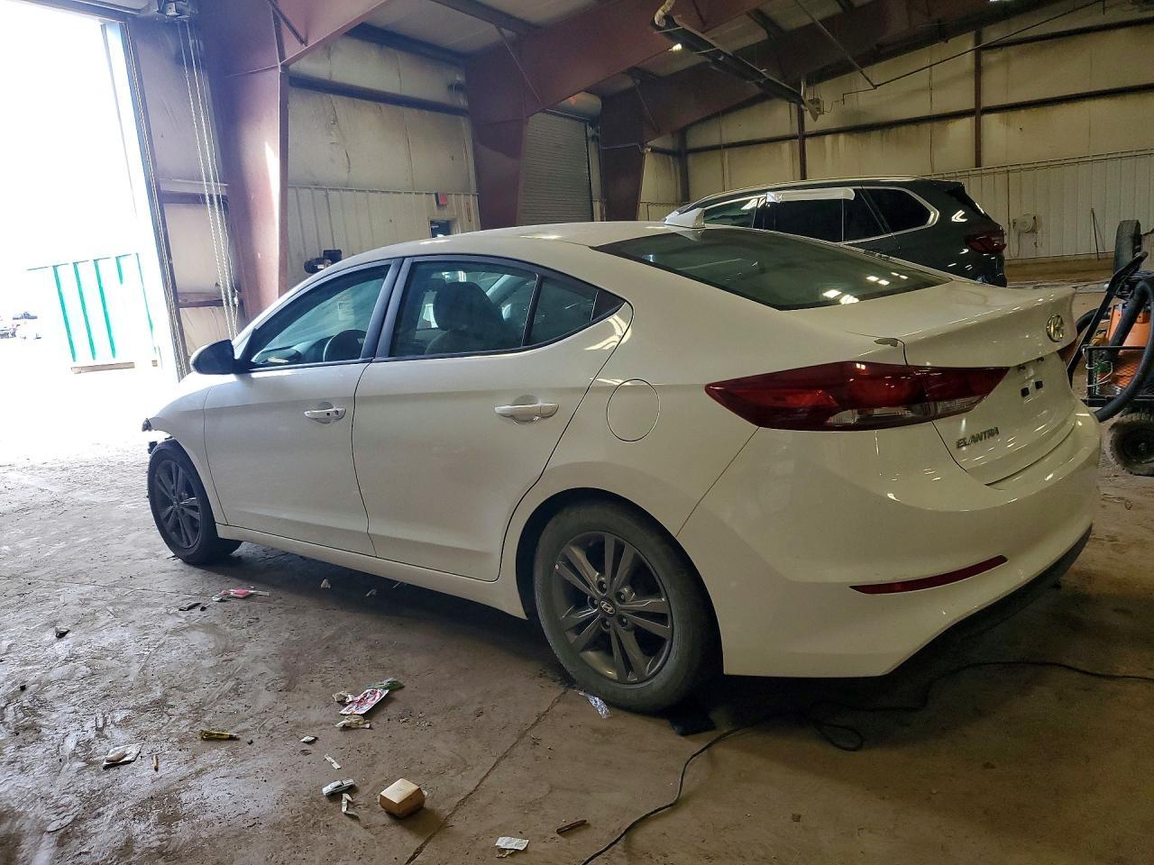 2017 Hyundai Elantra Se - Фото 2