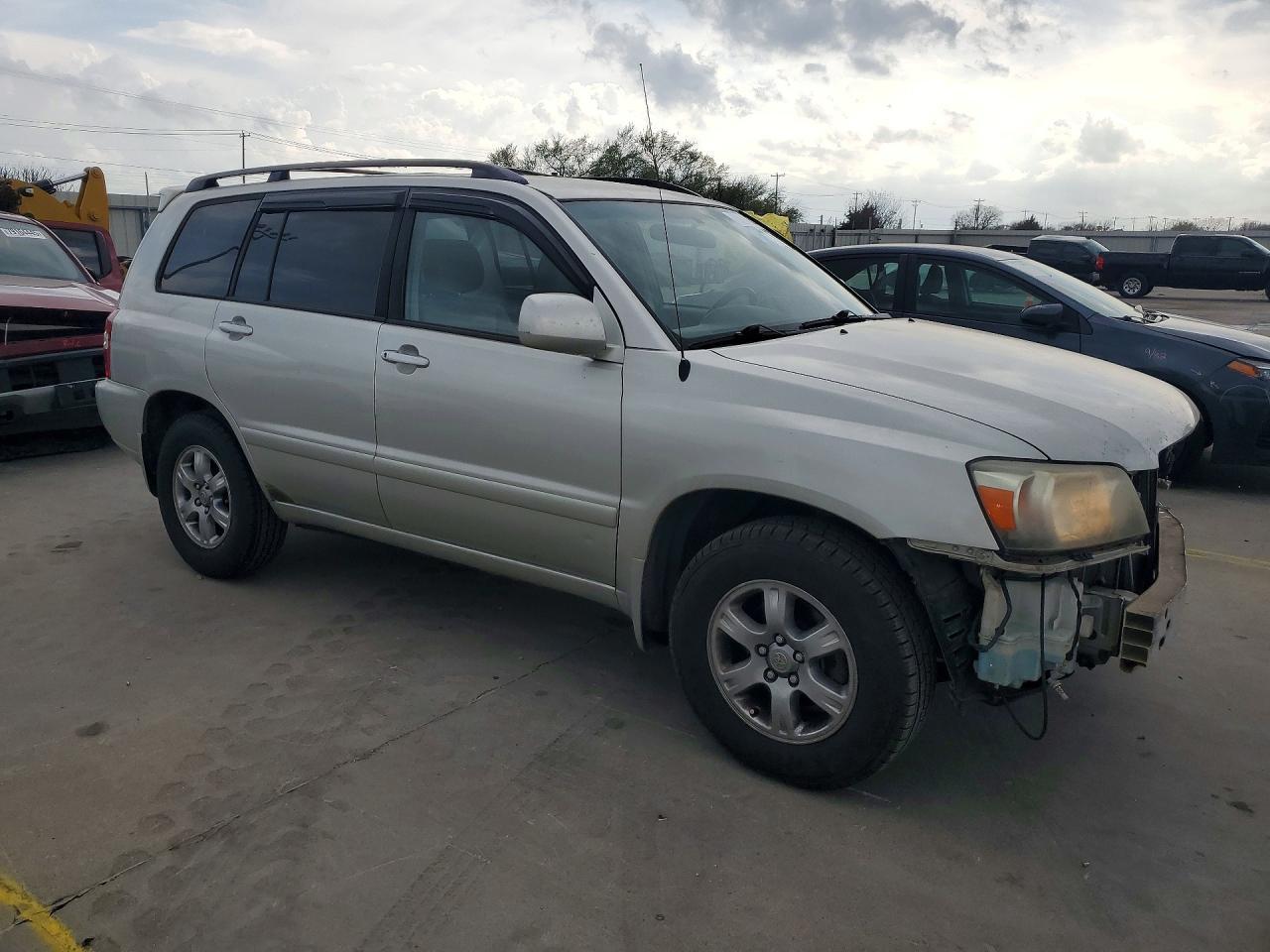 2005 Toyota Highlander Base - Фото 4