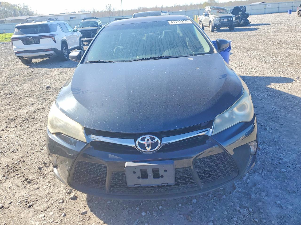 2017 Toyota Camry Se - Фото 5