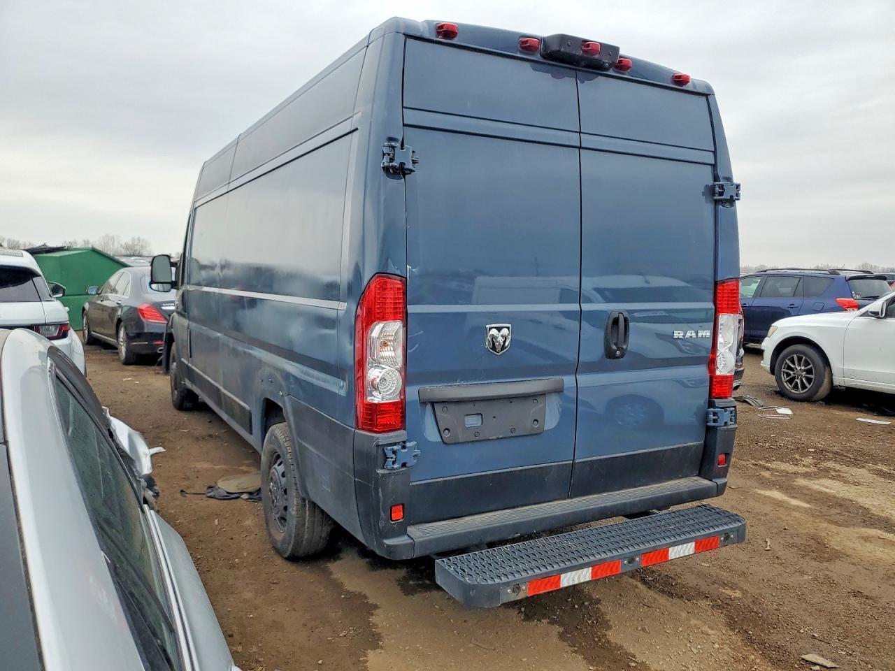 2020 Ram Promaster 3500 Delivery Van - Фото 2