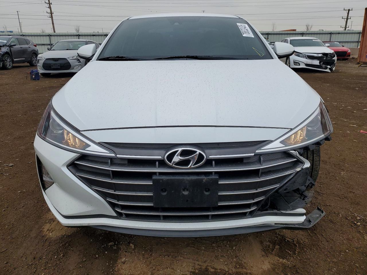 2020 Hyundai Elantra Sel - Фото 5