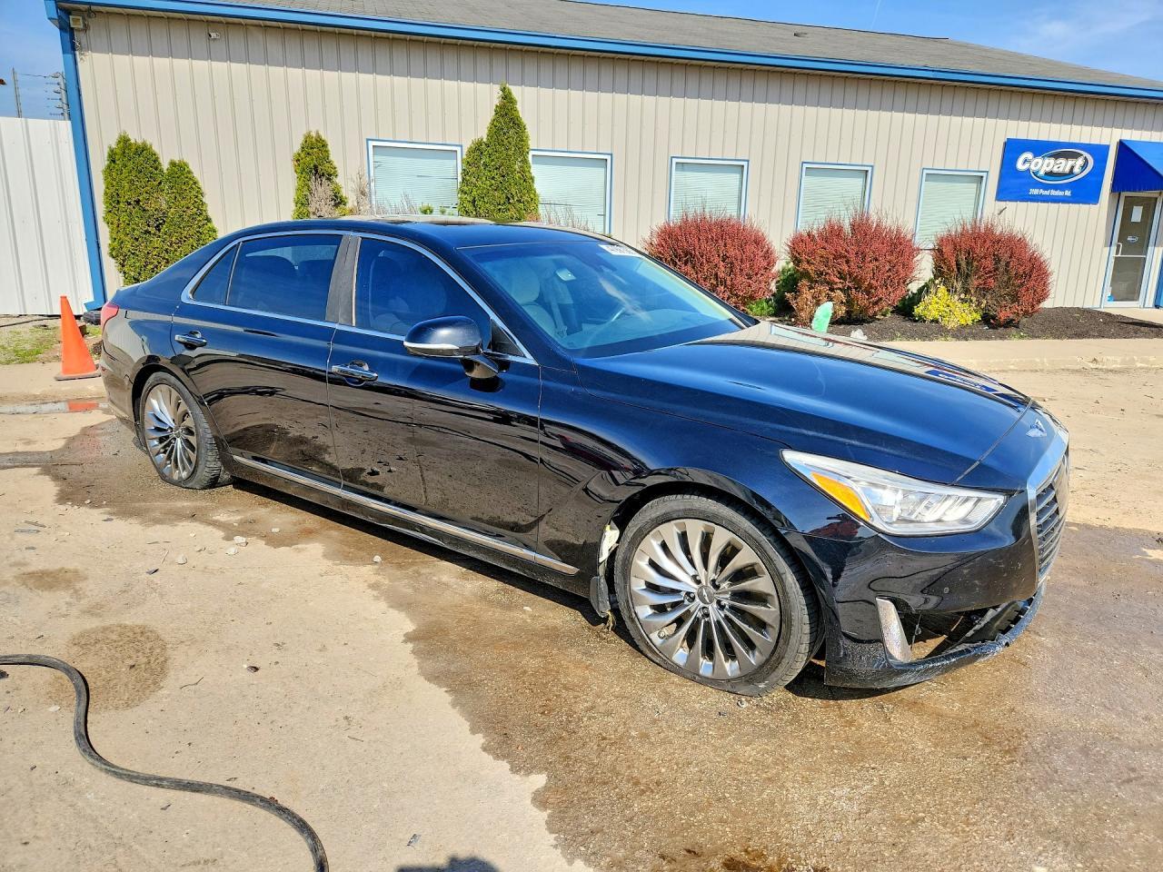 2017 Genesis G90 3.3T Premium - Image 4