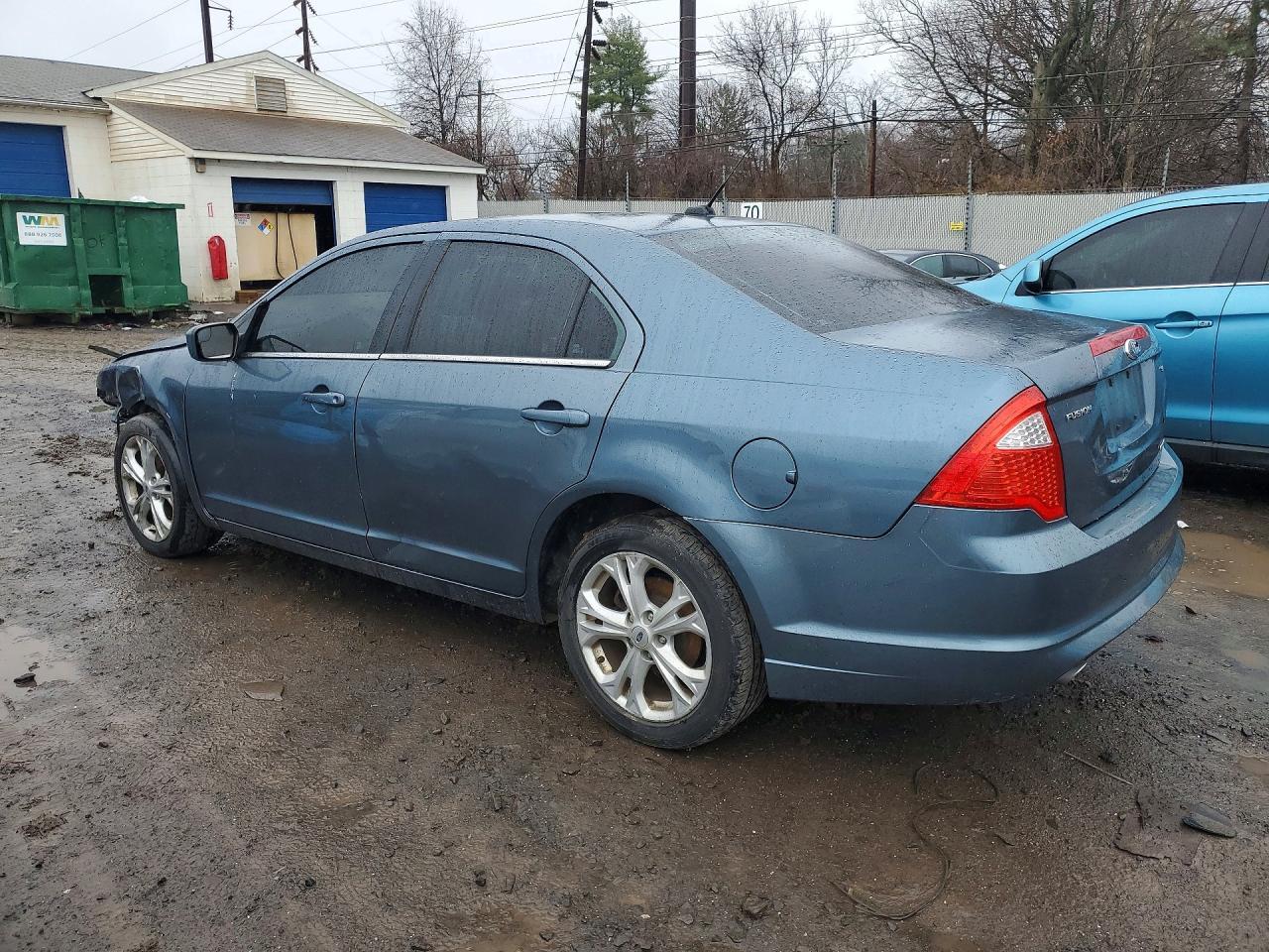 2012 Ford Fusion - Фото 2