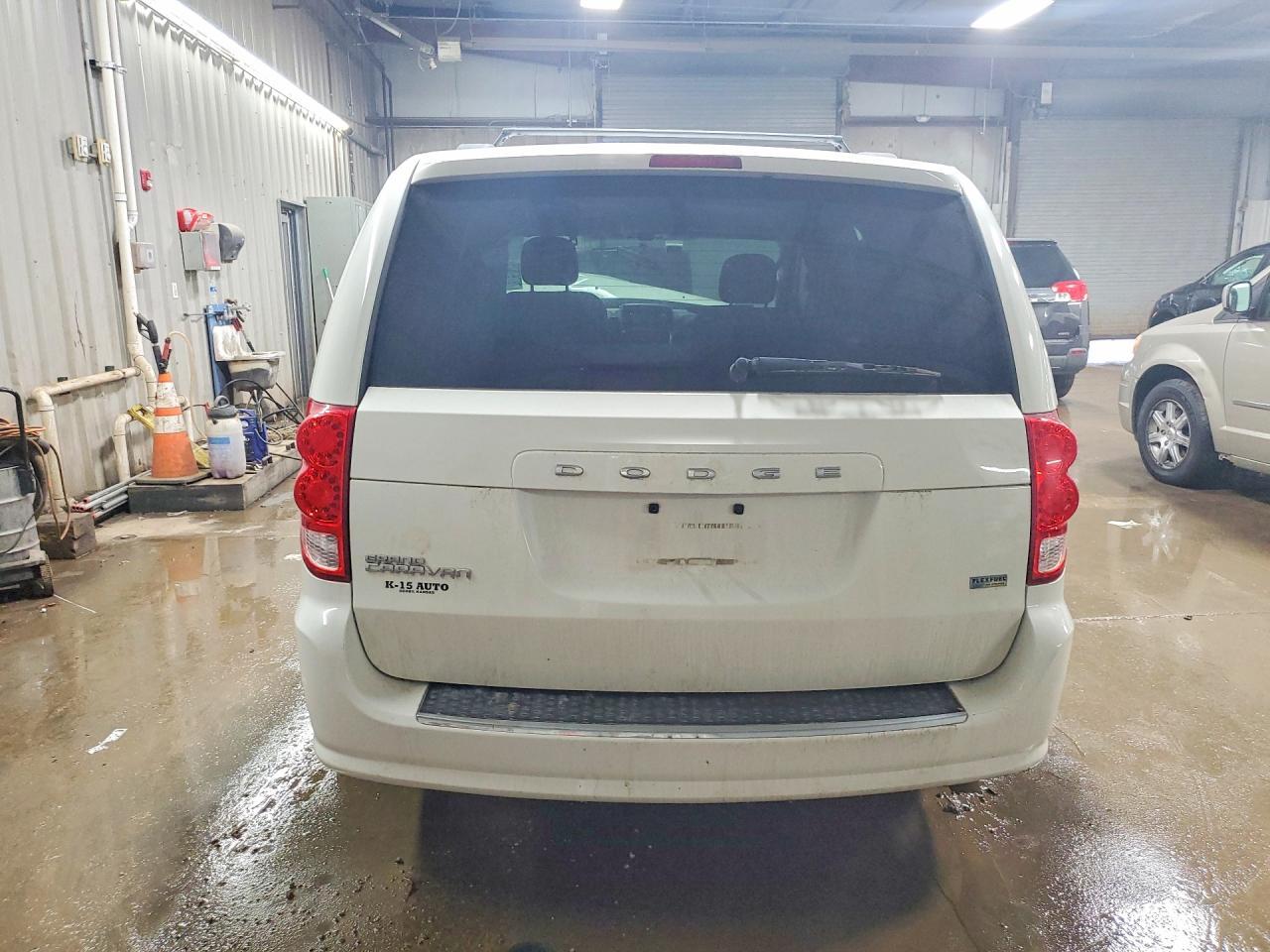 2013 Dodge Grand Caravan Sxt - Фото 6