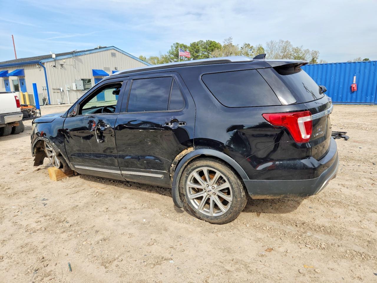 2017 Ford Explorer Limited - Фото 2