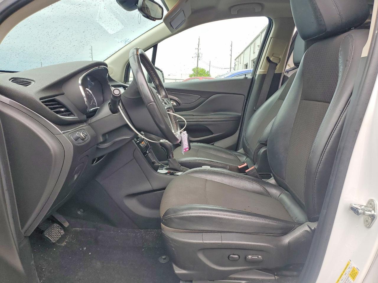 2018 Buick Encore Sport Touring - Image 7