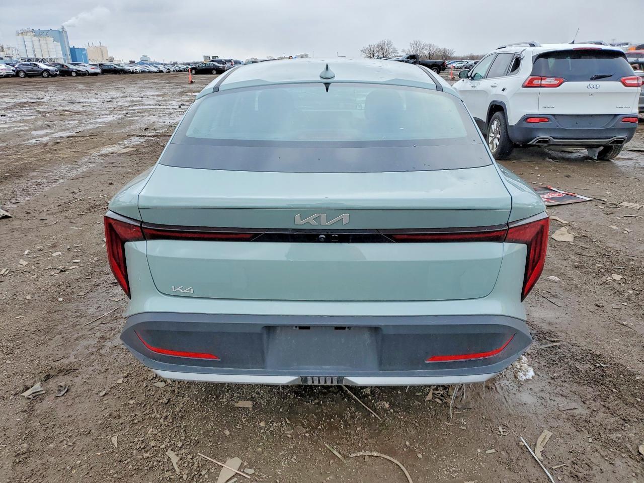 2025 Kia K4 Lxs - Image 6