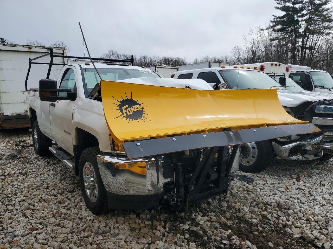 2016 Chevrolet Silverado K2500 Heavy Duty - Image 4